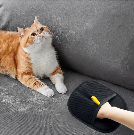 Fellpflegehandschuh
