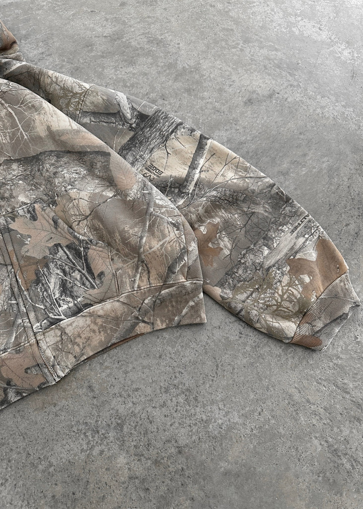 Sweat à capuche rétro motif camouflage urbain